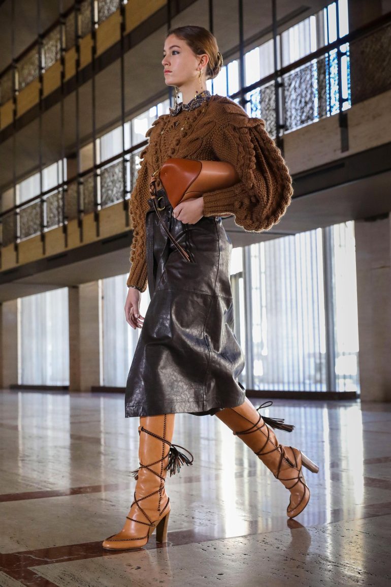 00030-Ulla-Johnson-Fall-21-credit-Jonas-Gustavsson (1)