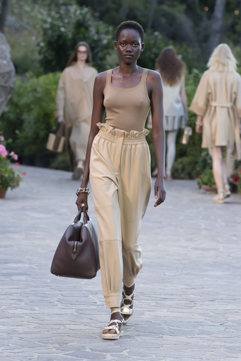 00014-Max-Mara-Resort-2022